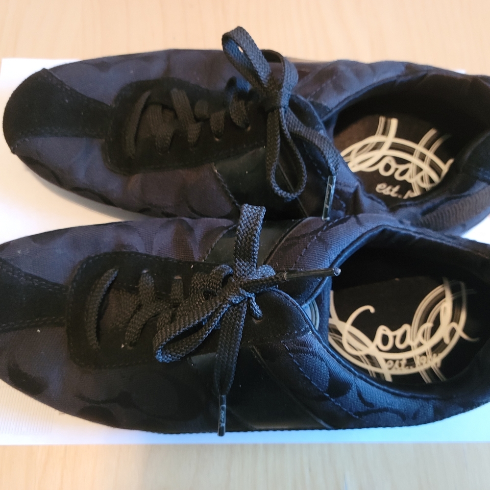 Black Men's Sneakers